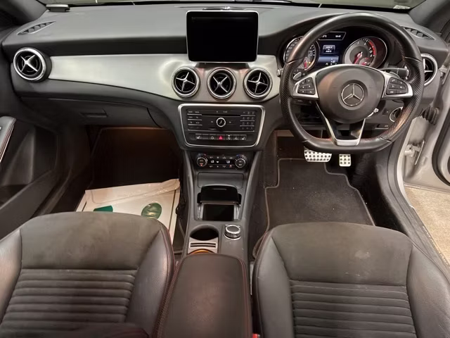 MERCEDES-BENZ CLA-CLASS