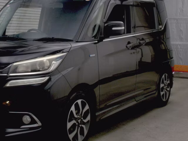 MITSUBISHI DELICA D:2