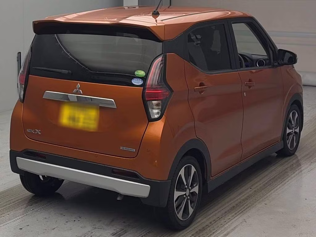 MITSUBISHI EK X