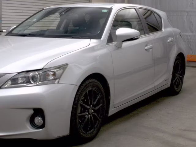 LEXUS CT200H