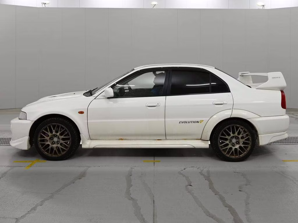 MITSUBISHI LANCER EVOLUTION