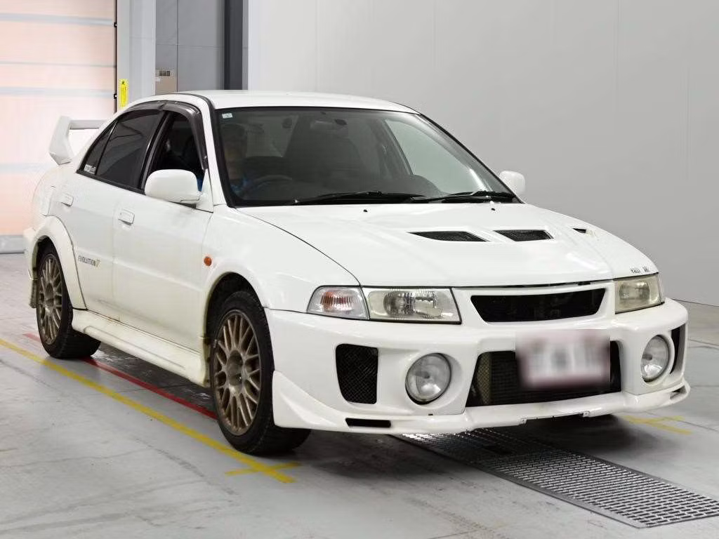 MITSUBISHI LANCER EVOLUTION