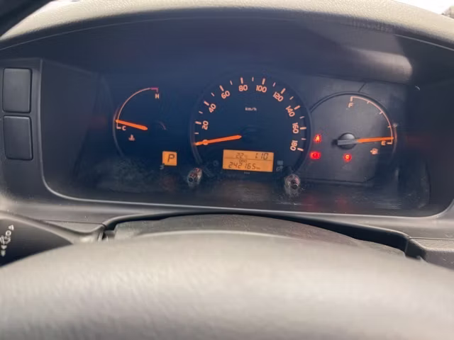 TOYOTA REGIUS ACE