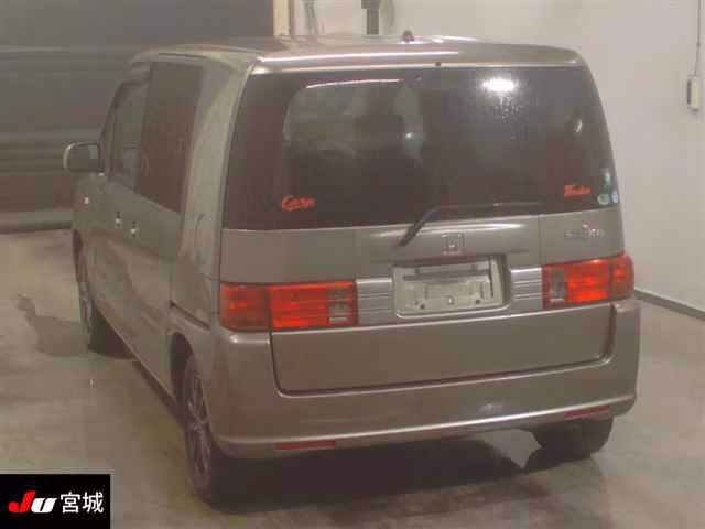 HONDA MOBILIO SPIKE