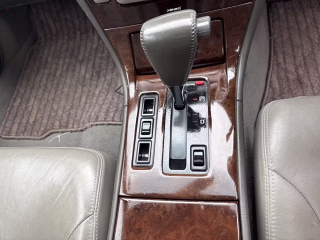 NISSAN CIMA