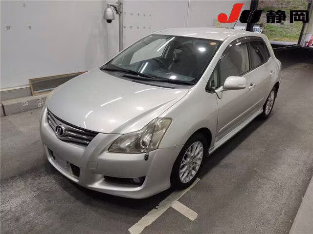 TOYOTA BLADE