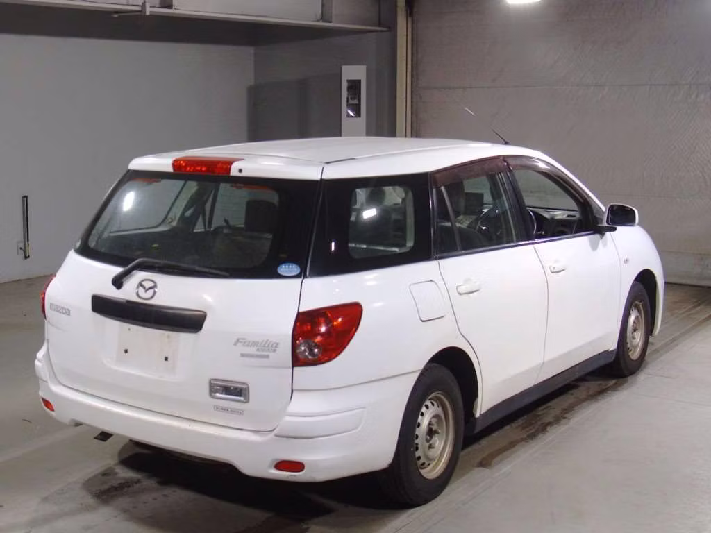 MAZDA FAMILIA
