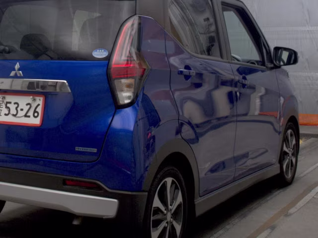 MITSUBISHI EK X