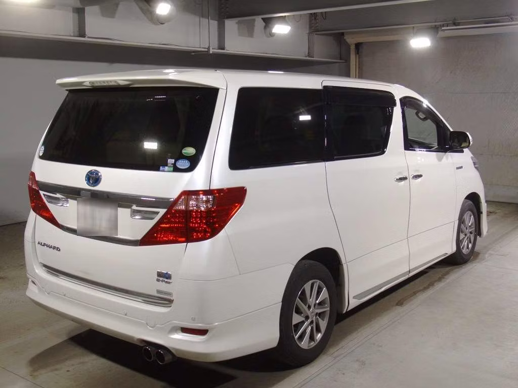 TOYOTA ALPHARD