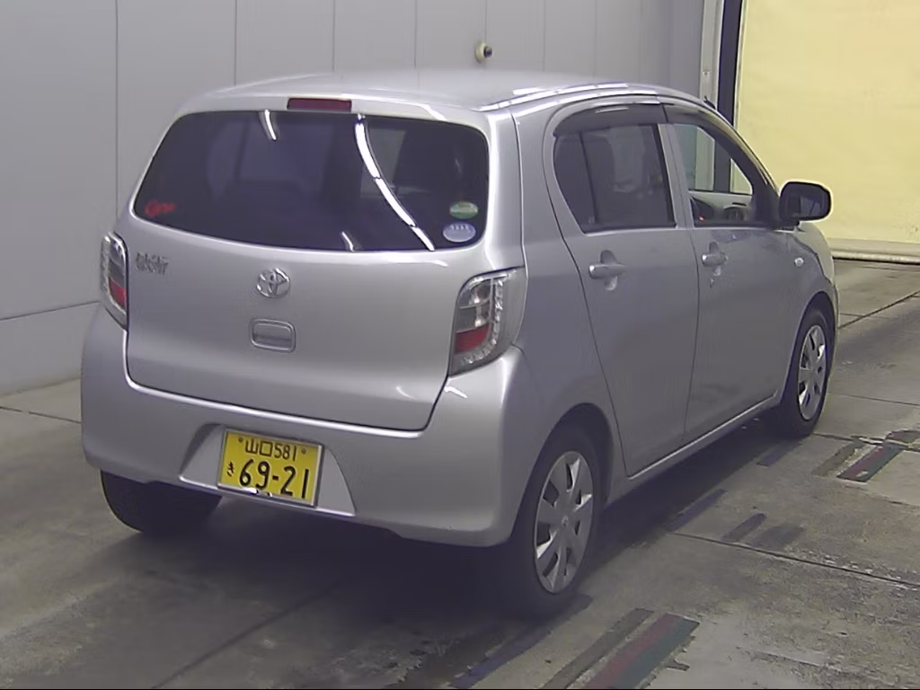 TOYOTA PIXIS EPOCH
