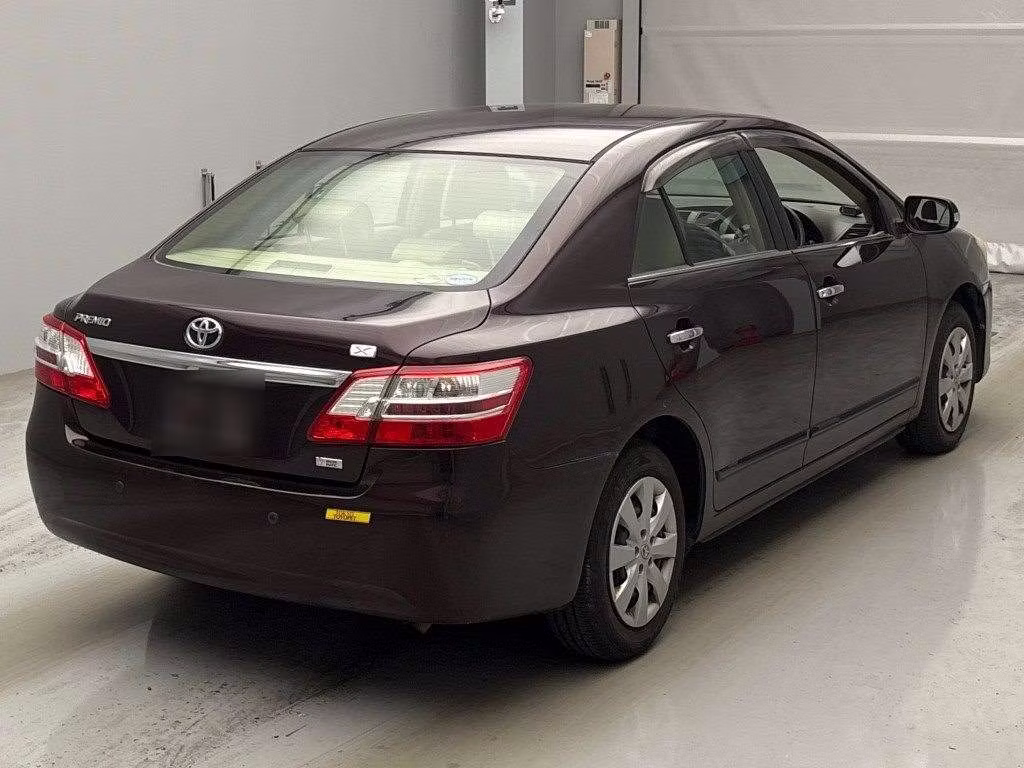 TOYOTA PREMIO