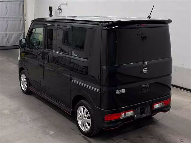 NISSAN NV100 CLIPPER