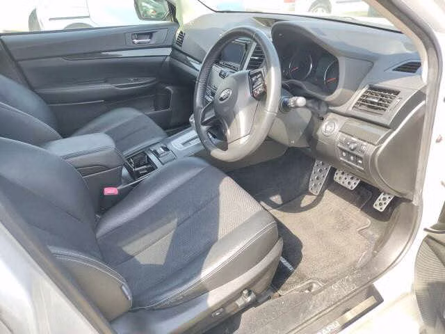 SUBARU LEGACY