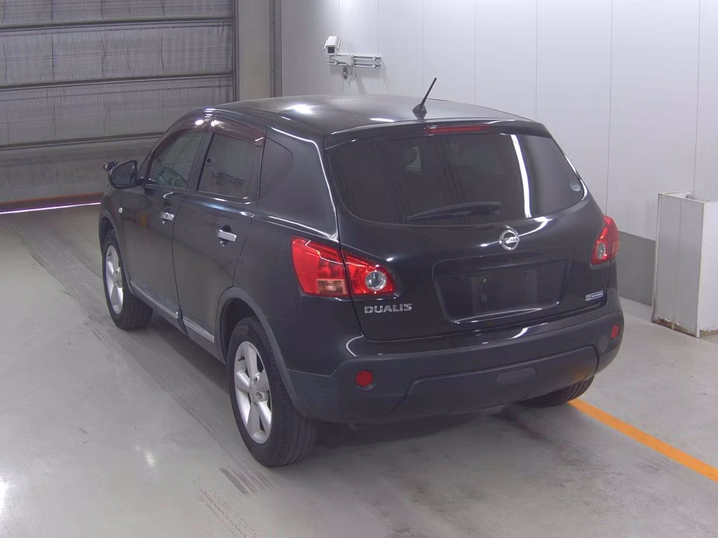 NISSAN DUALIS