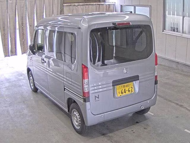 HONDA N-VAN