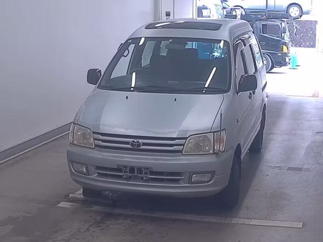 TOYOTA TOWN ACE NOAH