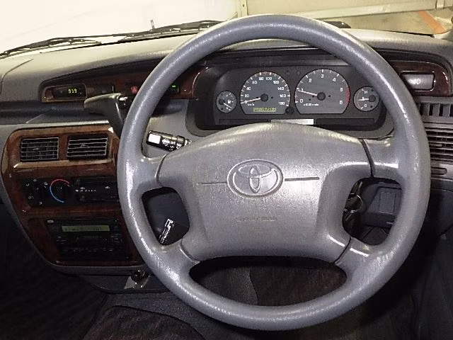 TOYOTA TOWN ACE NOAH