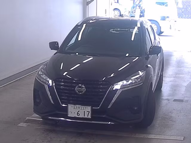NISSAN KICKS