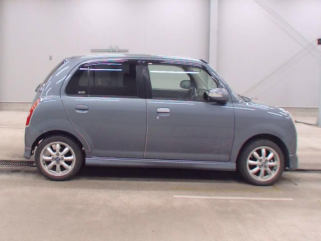 DAIHATSU MIRA GINO