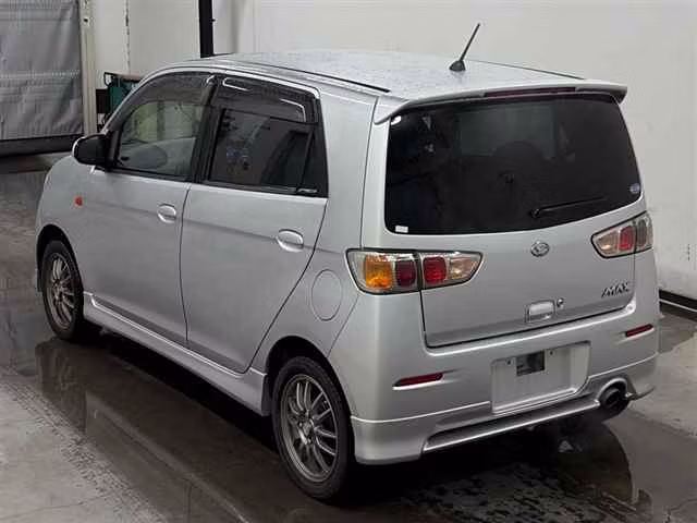 DAIHATSU MAX