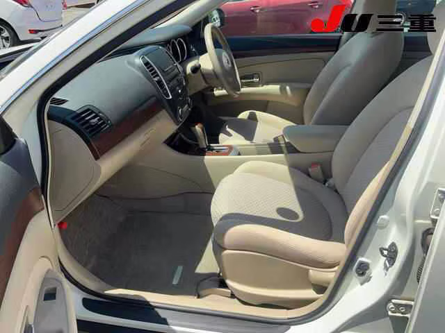NISSAN BLUEBIRD SYLPHY