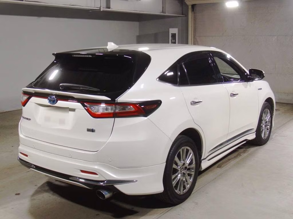 TOYOTA HARRIER