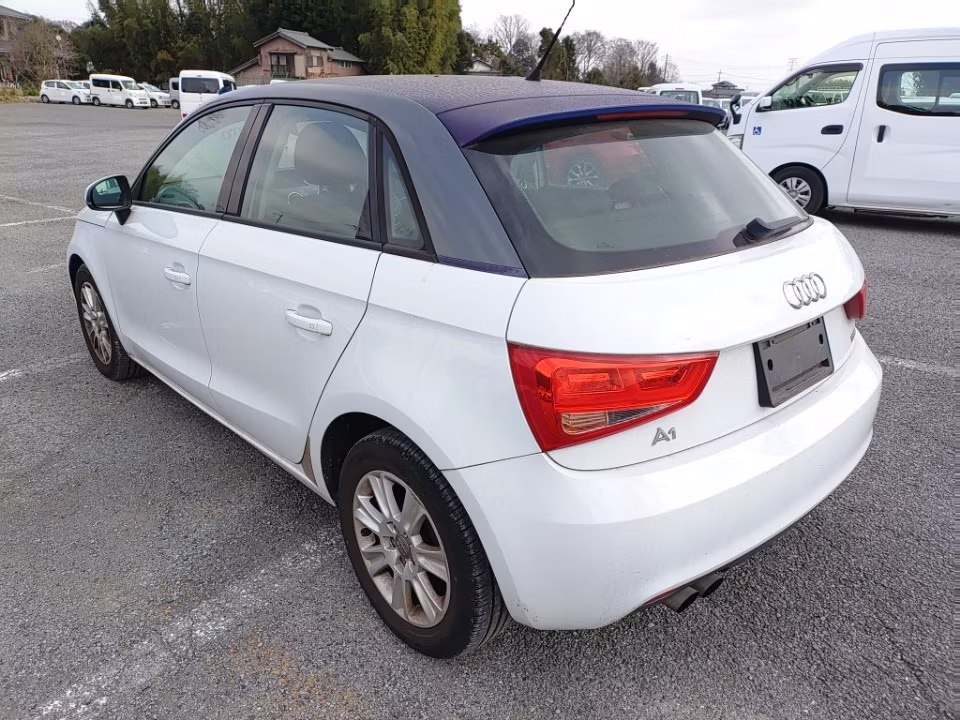 AUDI A1