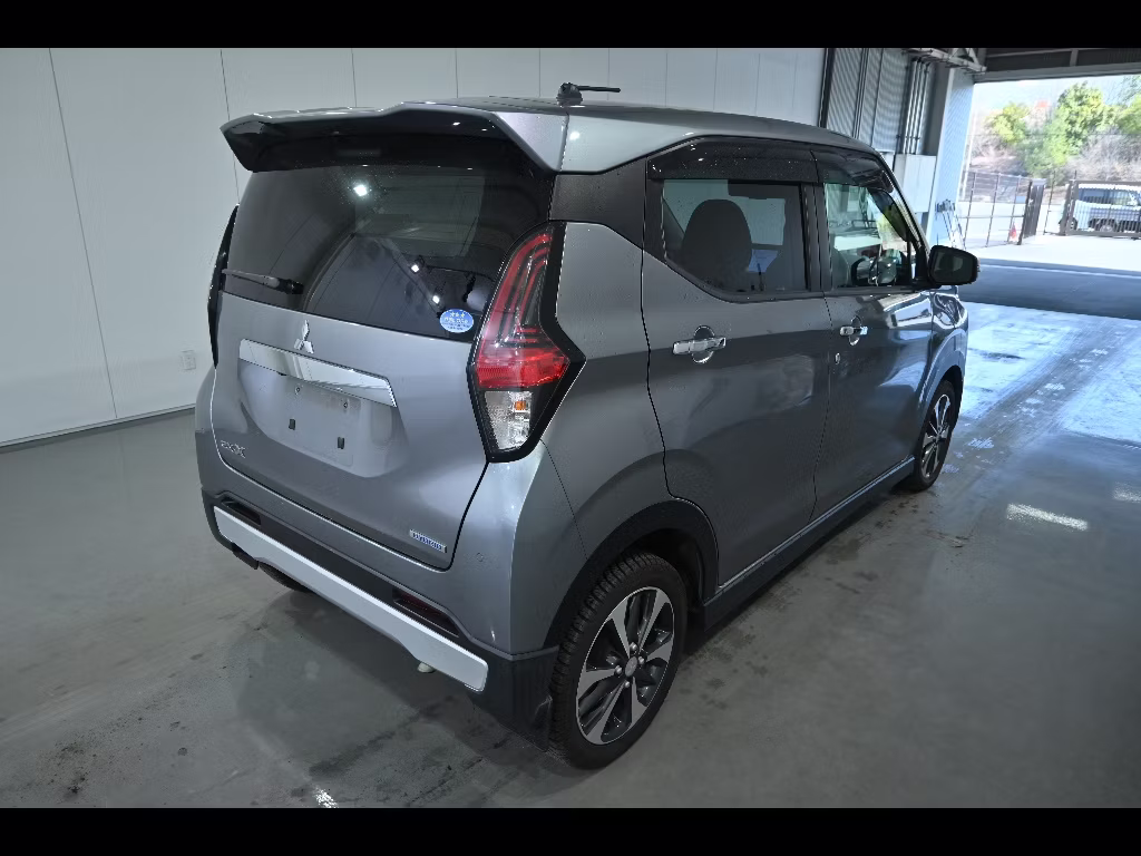 MITSUBISHI EK X
