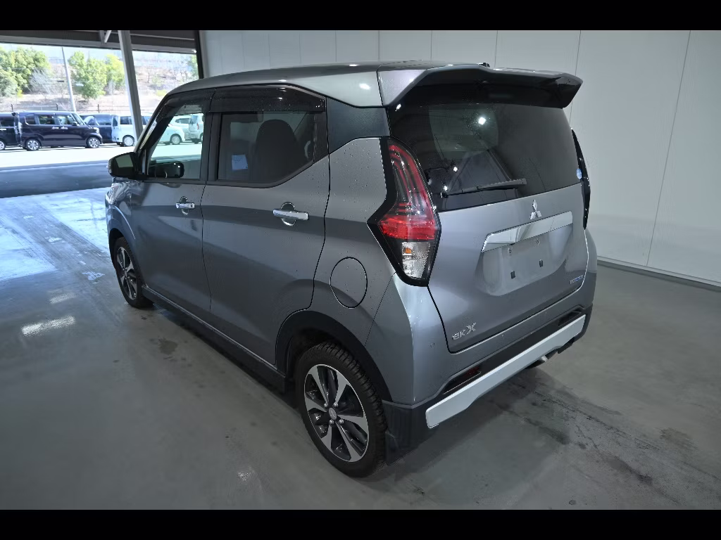 MITSUBISHI EK X
