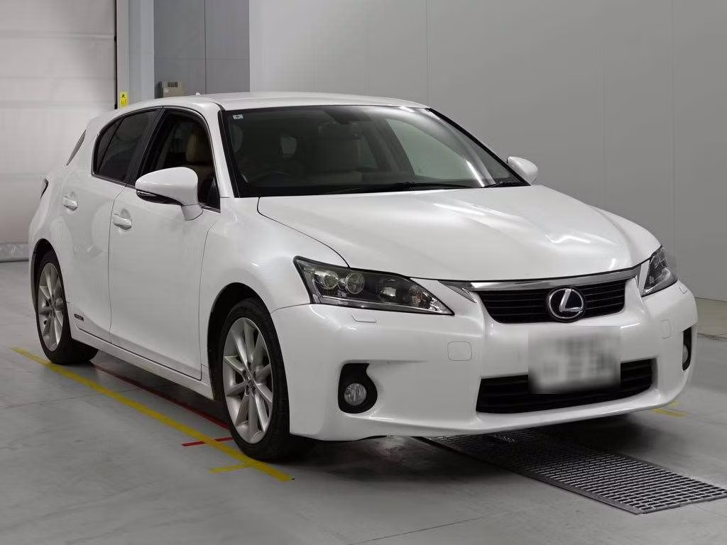 LEXUS CT200H