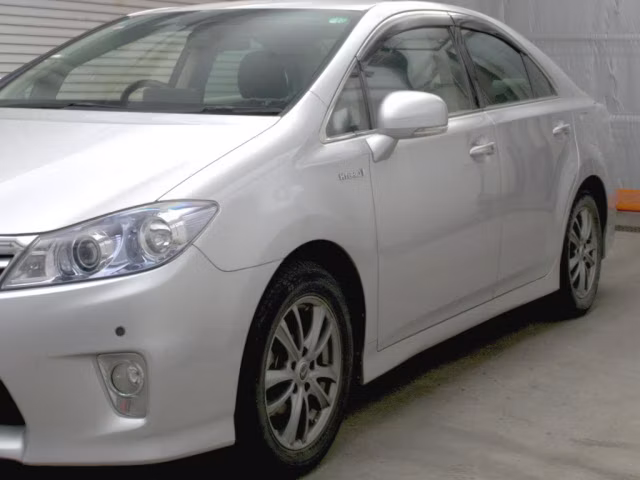 TOYOTA SAI