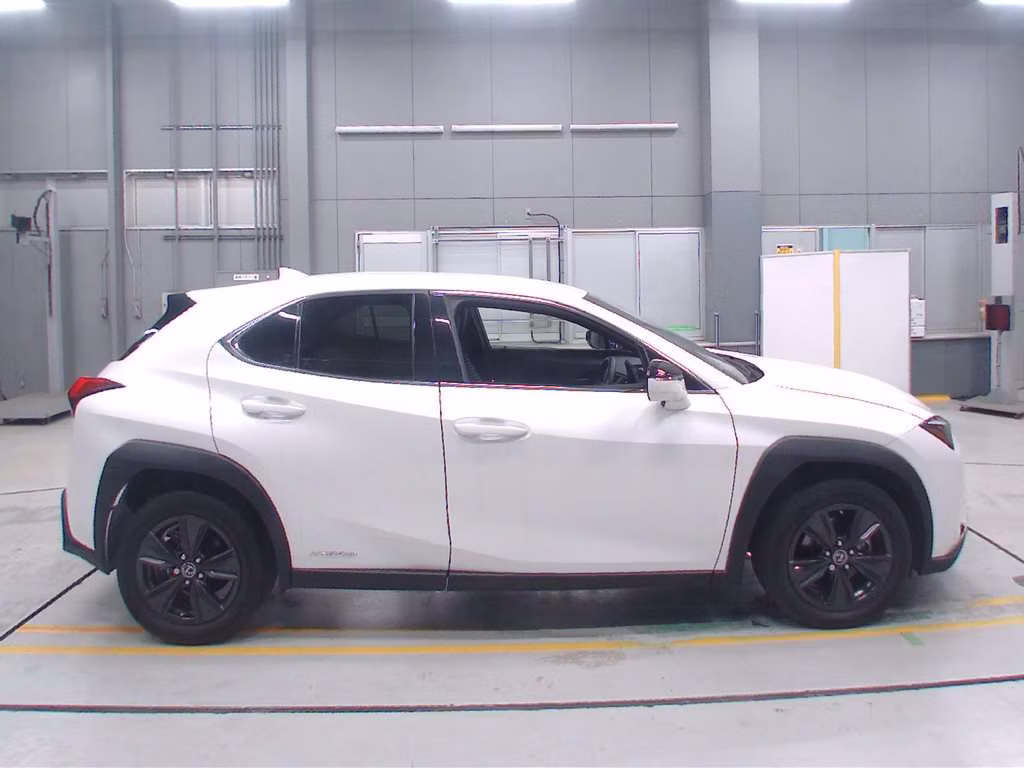 LEXUS UX250H