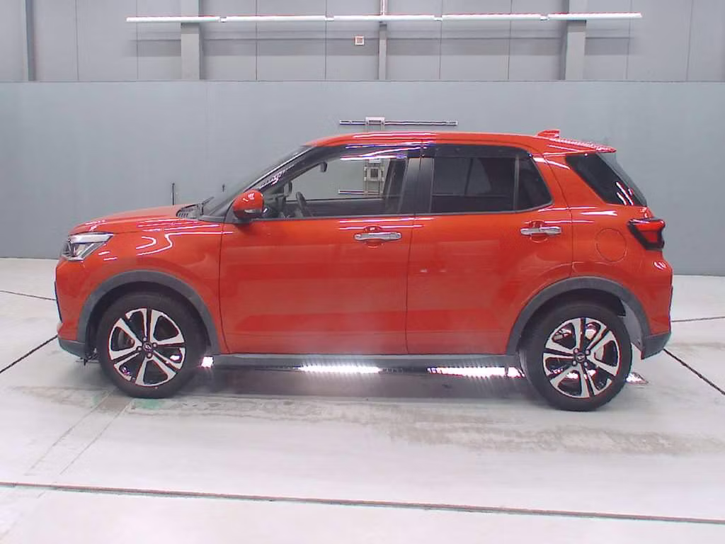 DAIHATSU ROCKY