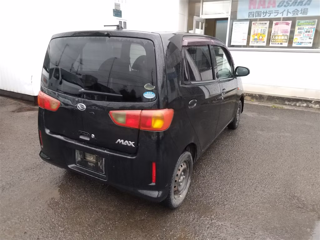 DAIHATSU MAX