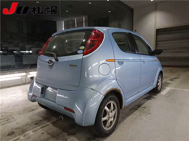 SUBARU R2