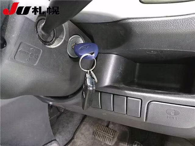 SUBARU R2