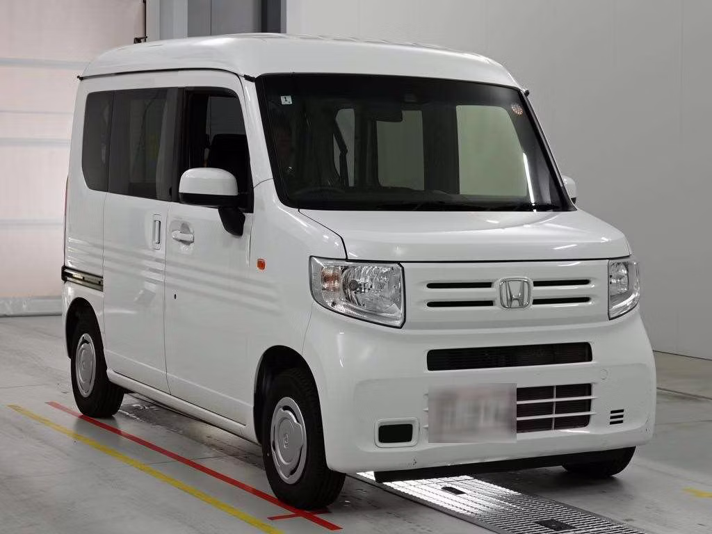 HONDA N-VAN