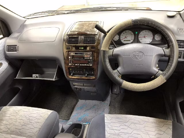 TOYOTA IPSUM