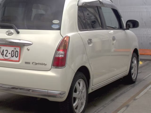 DAIHATSU MIRA GINO
