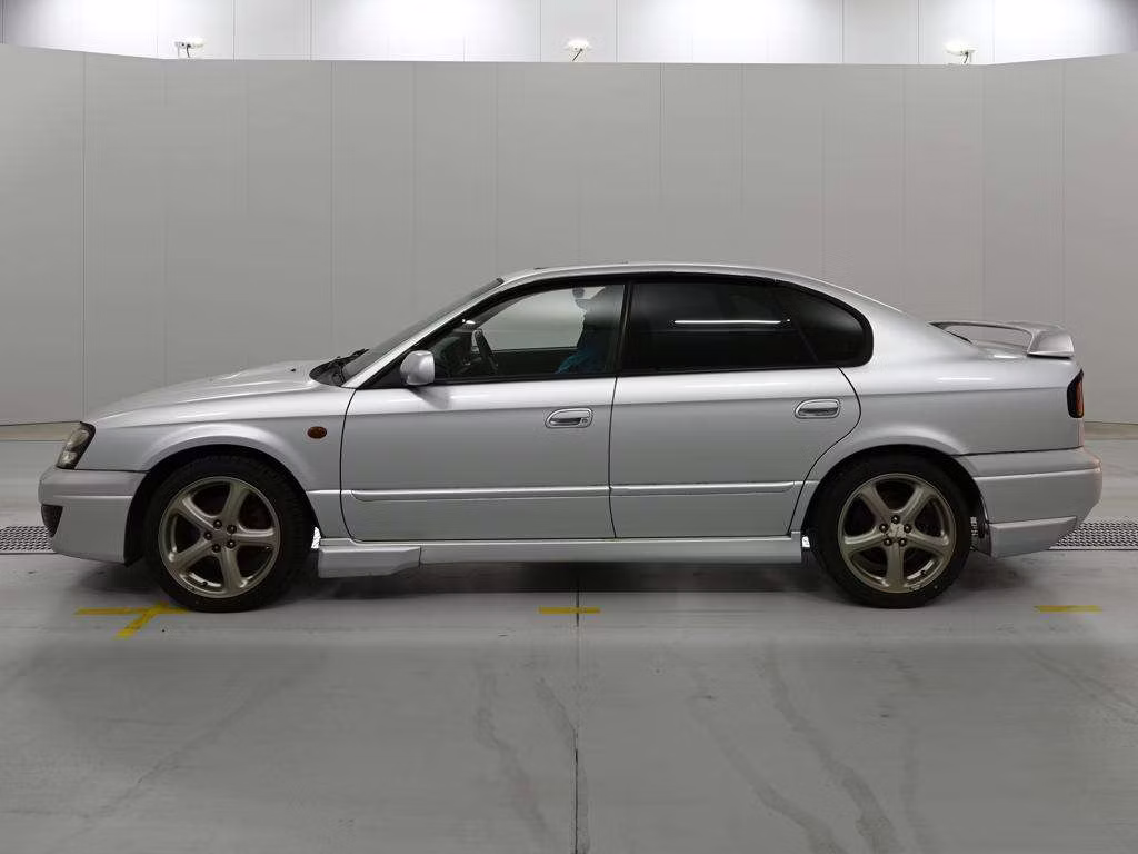 SUBARU LEGACY B4