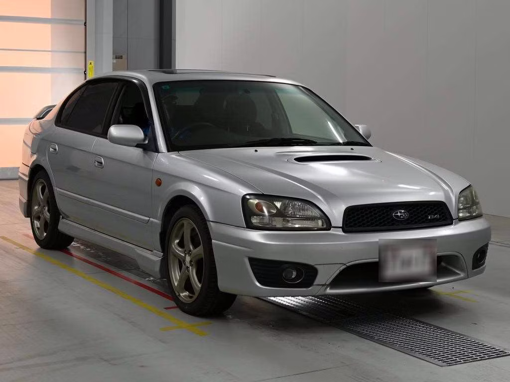 SUBARU LEGACY B4