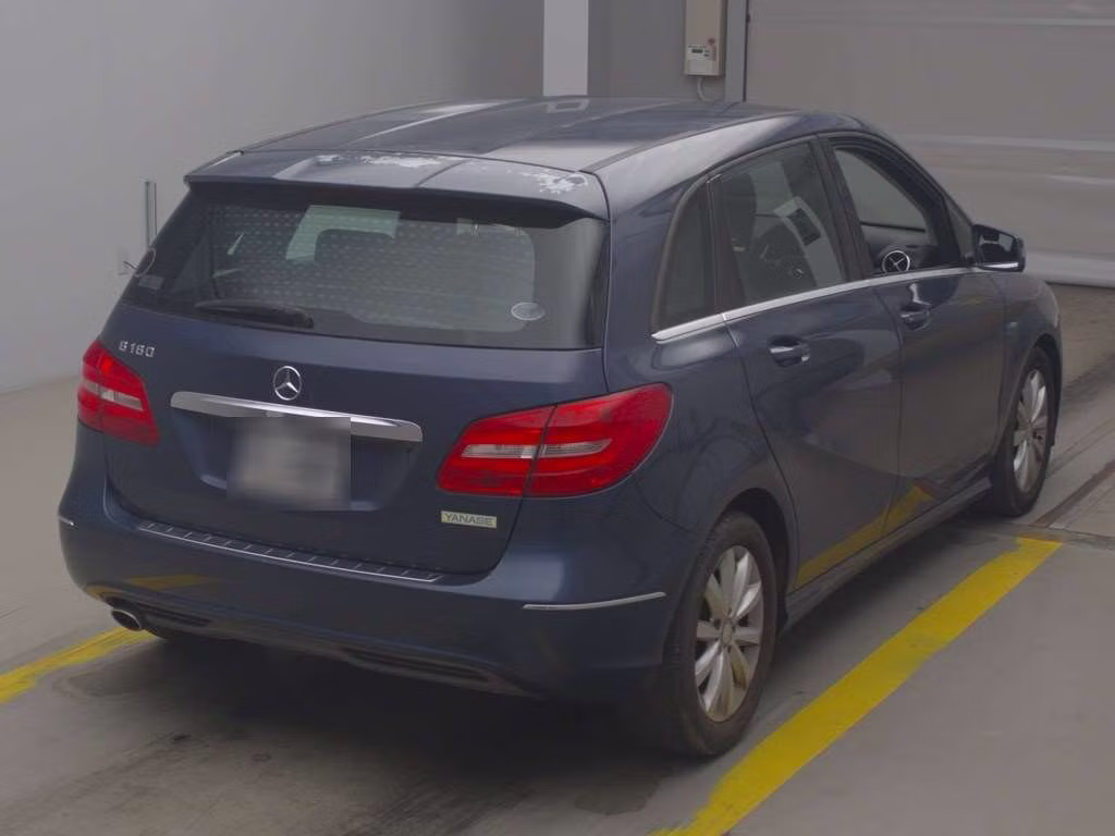 MERCEDES-BENZ B-CLASS