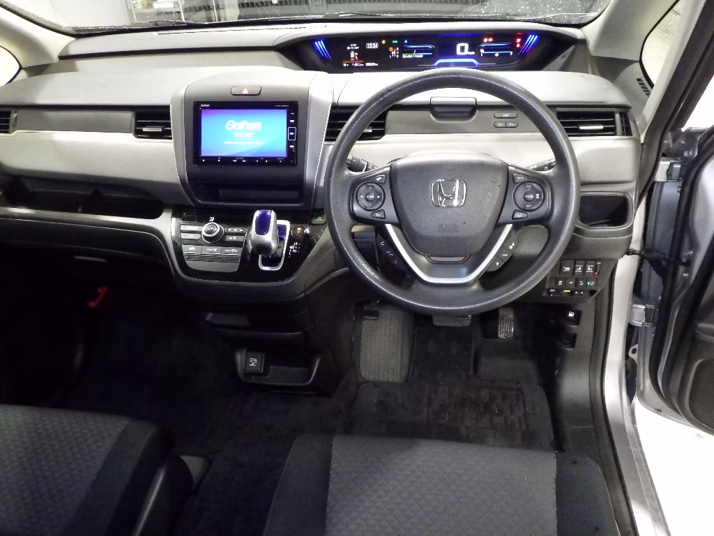 HONDA FREED+