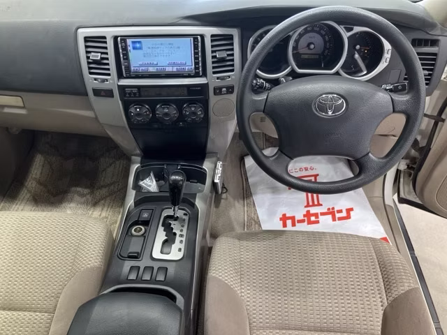 TOYOTA HILUX SURF