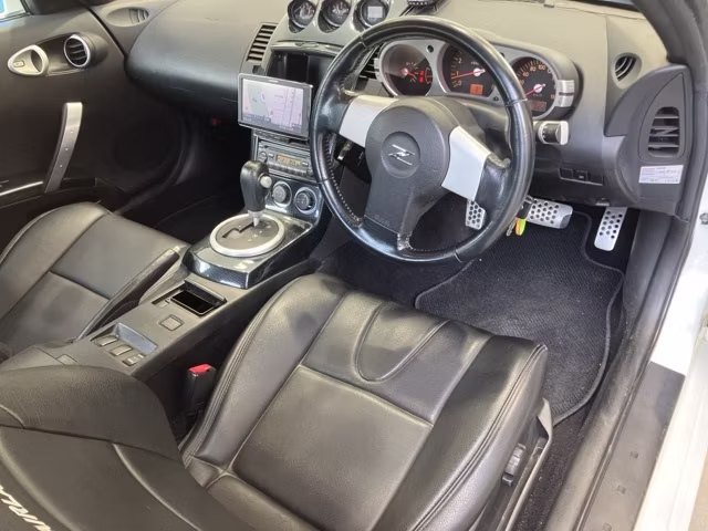 NISSAN FAIRLADY Z