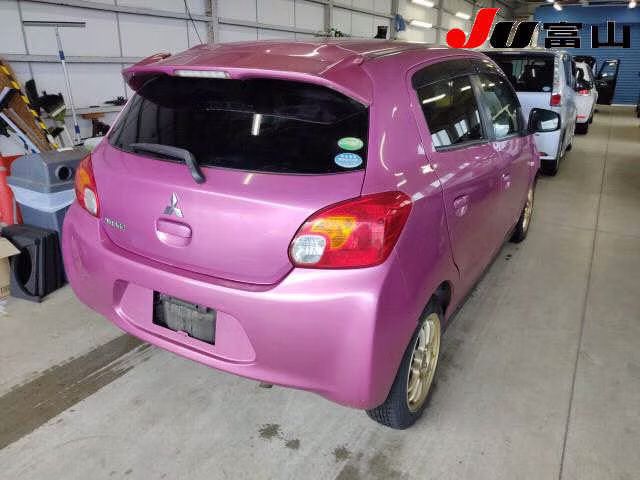 MITSUBISHI MIRAGE