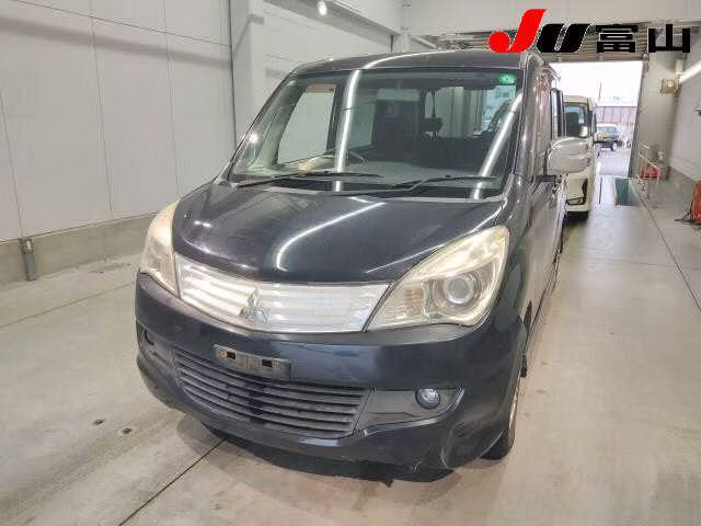 MITSUBISHI DELICA D:2