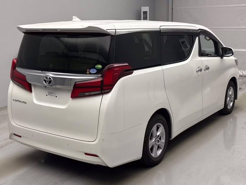 TOYOTA ALPHARD