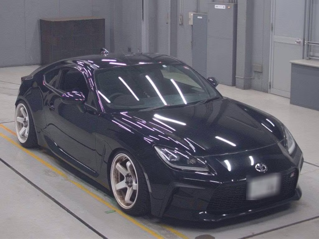 TOYOTA GR 86