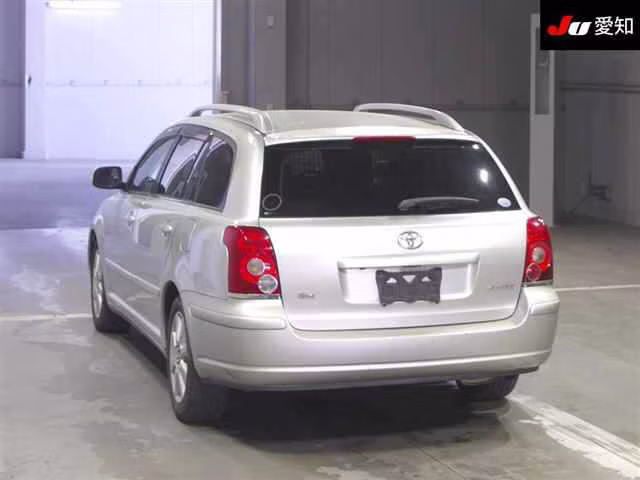 TOYOTA AVENSIS